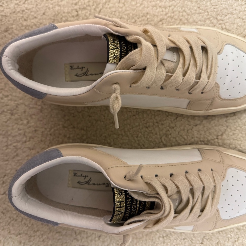 Vintage Havana Beige and White Sneakers